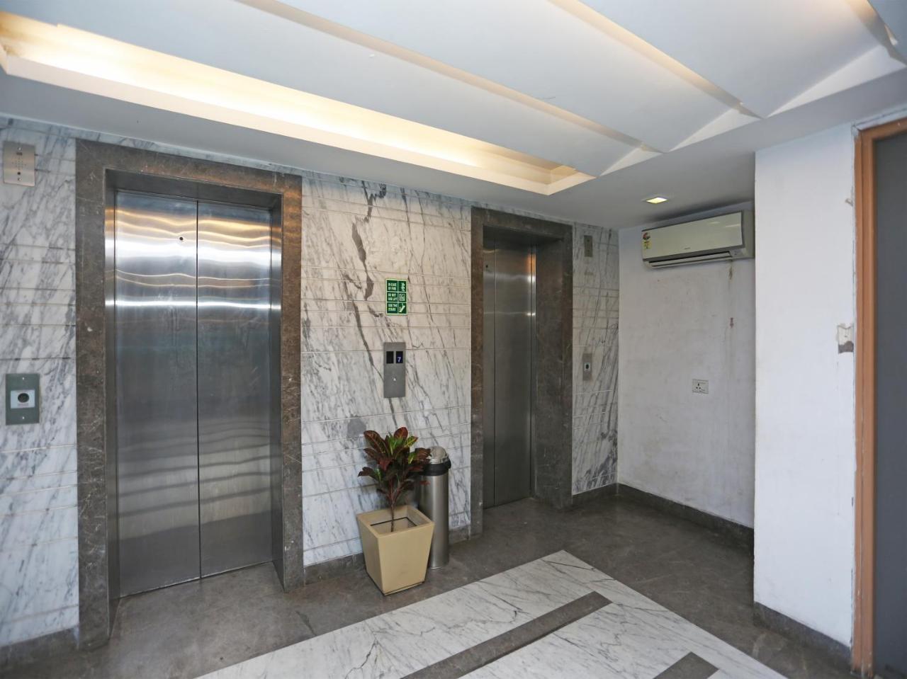Capital O 10212 Hotel West Willows Xanadu Calcutta Eksteriør billede